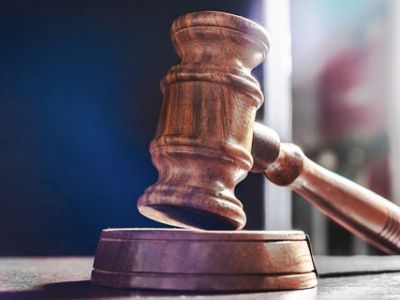 SALLE DES VENTES à 2 minutes à Pied