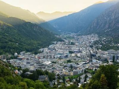 ANDORRE A 1H30 de notre établissement